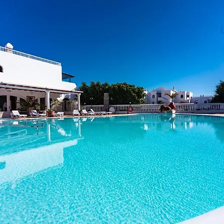 Vivienda Vacacional Orange Apartment Costa Teguise