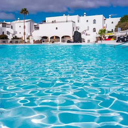 Vivienda Vacacional Orange Costa Teguise