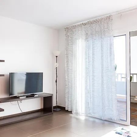 Vivienda Vacacional Orange * Costa Teguise